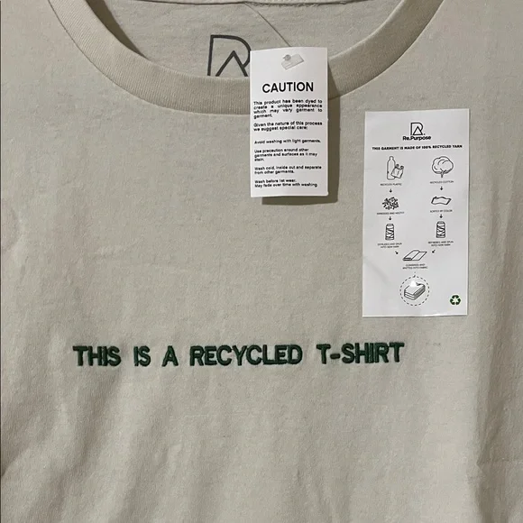 Recycled T-Shirt - Picture 4 of 9